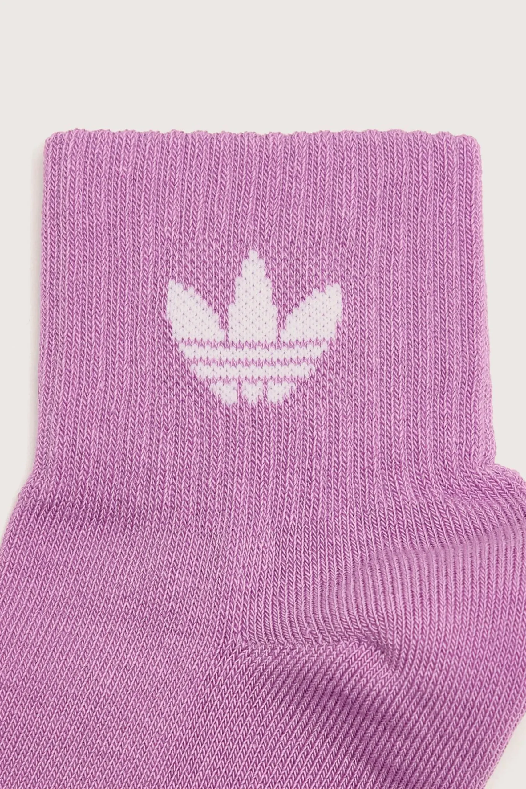 adidas-halfhoge-sokken-voor-vr-tJVdVsUN-7.webp Outlet Adidas Halfhoge Sokken Voor Vrouwen