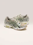 asics-gel-nimbus-9-voor-vrouwe-RIpktiNN-0.webp