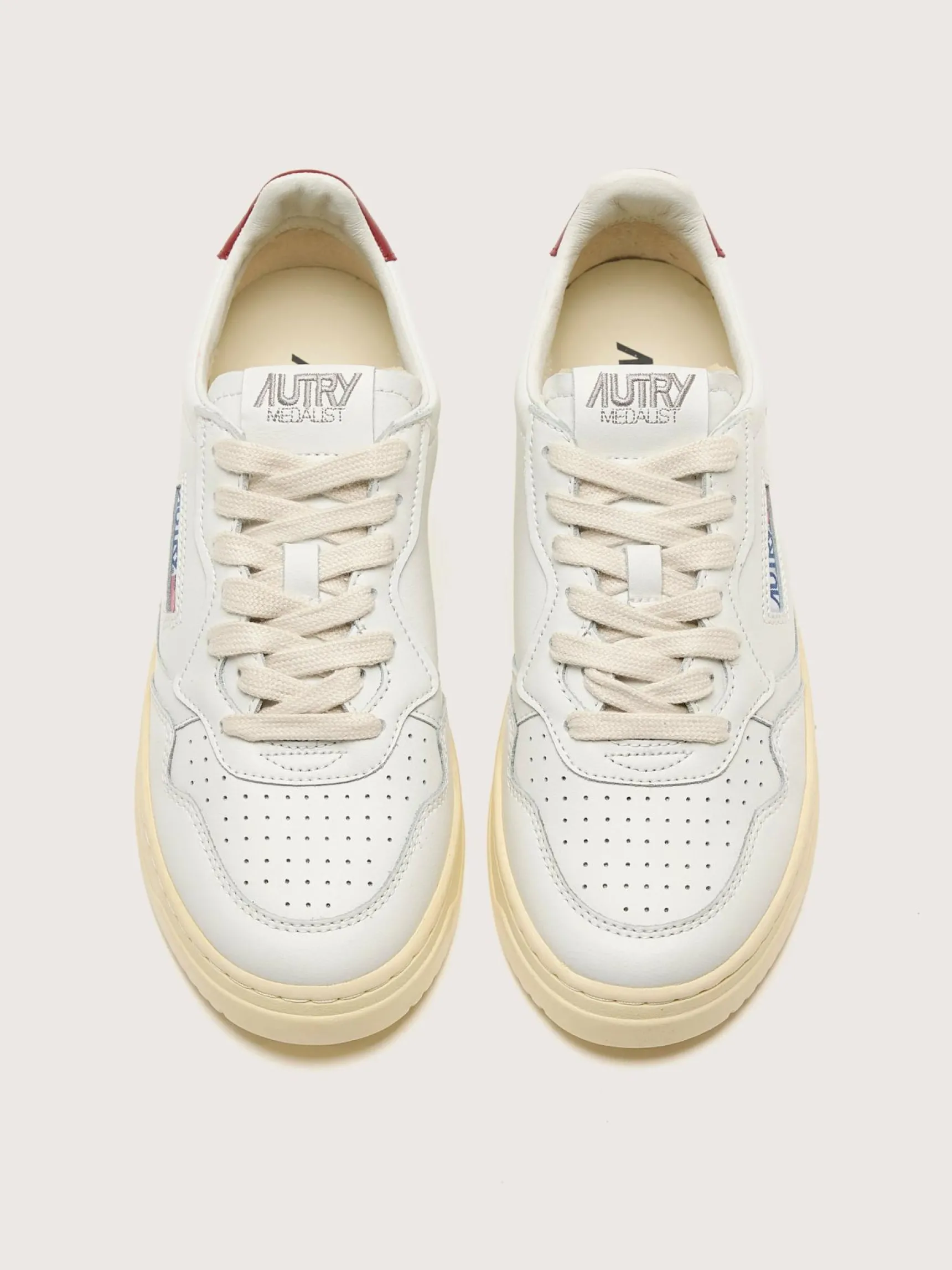 autry-medalist-low-voor-vrouwe-UpfKzxlZ-3.webp Outlet Autry Medalist Low Voor Vrouwen