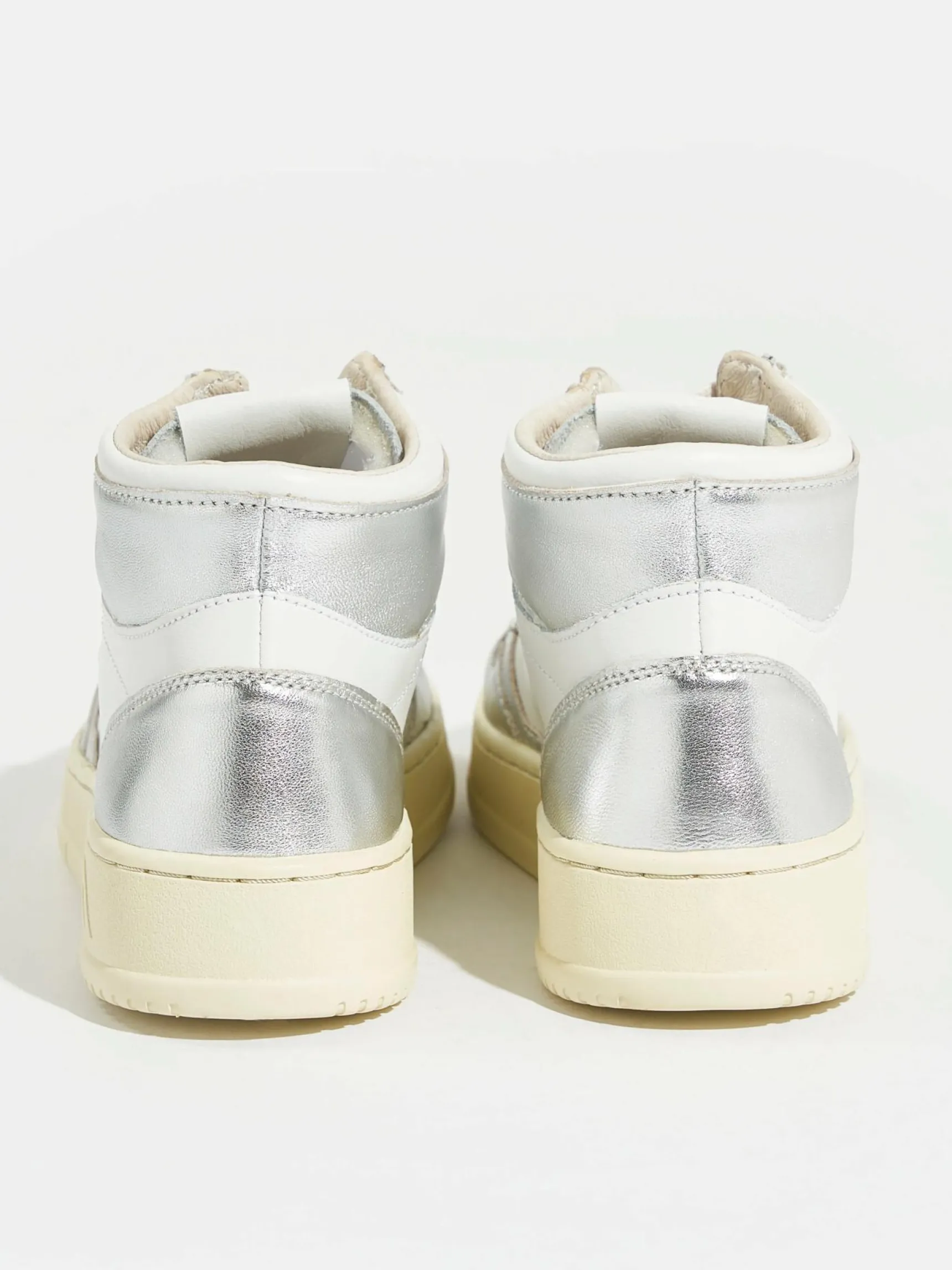 autry-medalist-mid-bicolor-voo-waHnJxtg-5.webp Sale Autry Medalist Mid Bicolor Voor Vrouwen