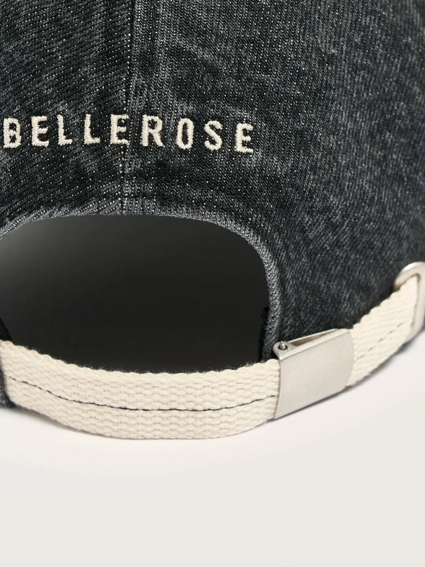 dacem-pet-ONsEnueL-5.webp New Bellerose Dacem Pet