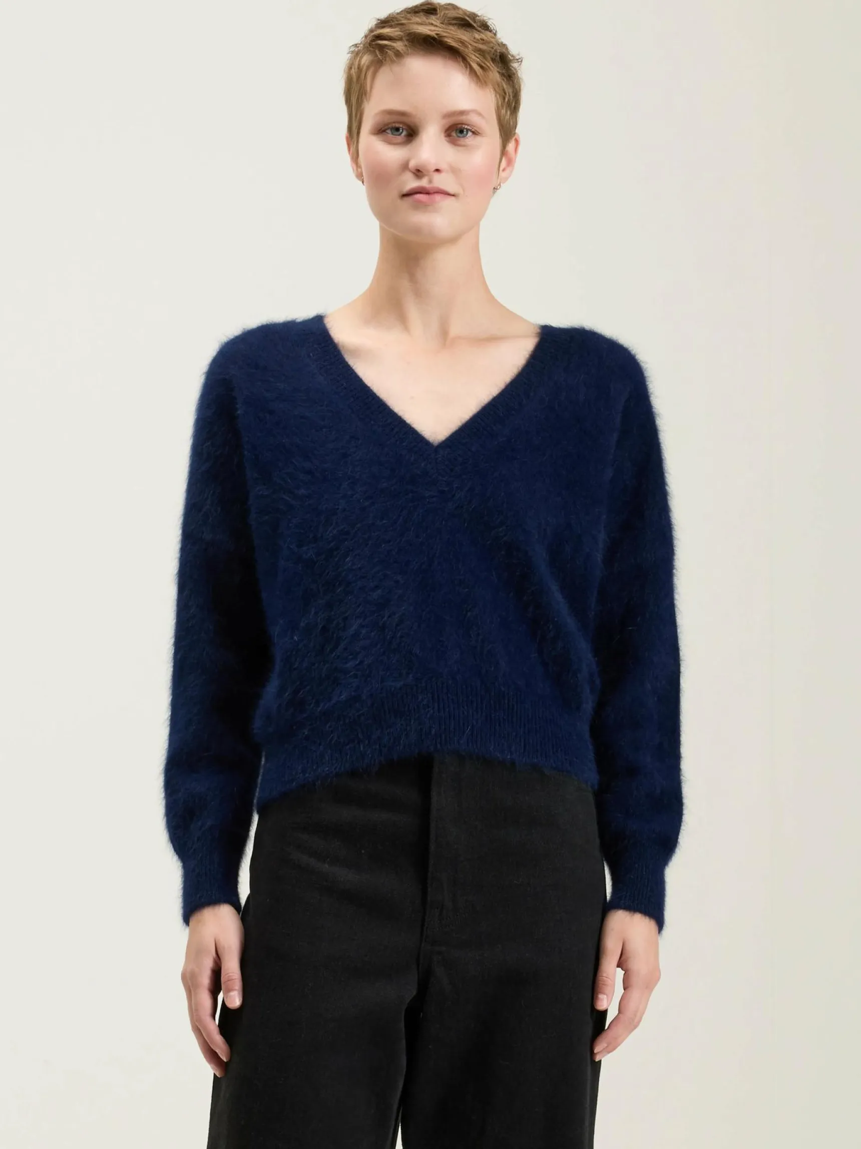 datair-angora-mix-vest-TvAWXcQM-0.webp New Bellerose Datair Angora-mix Vest Navy