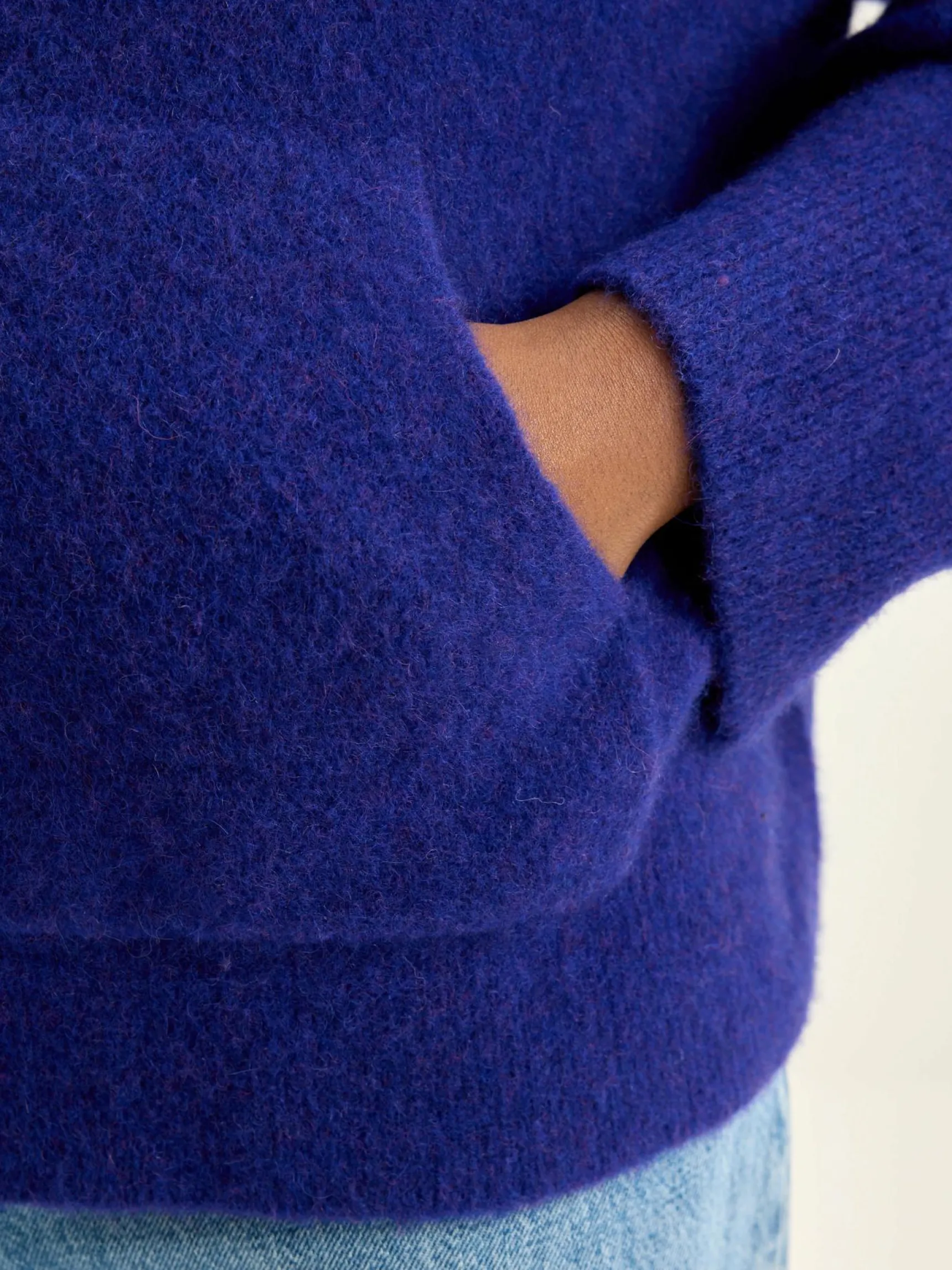 dera-gebreide-hoodie-xGwLVgWM-4.webp Fashion Bellerose Dera Gebreide Hoodie Iris Bloom