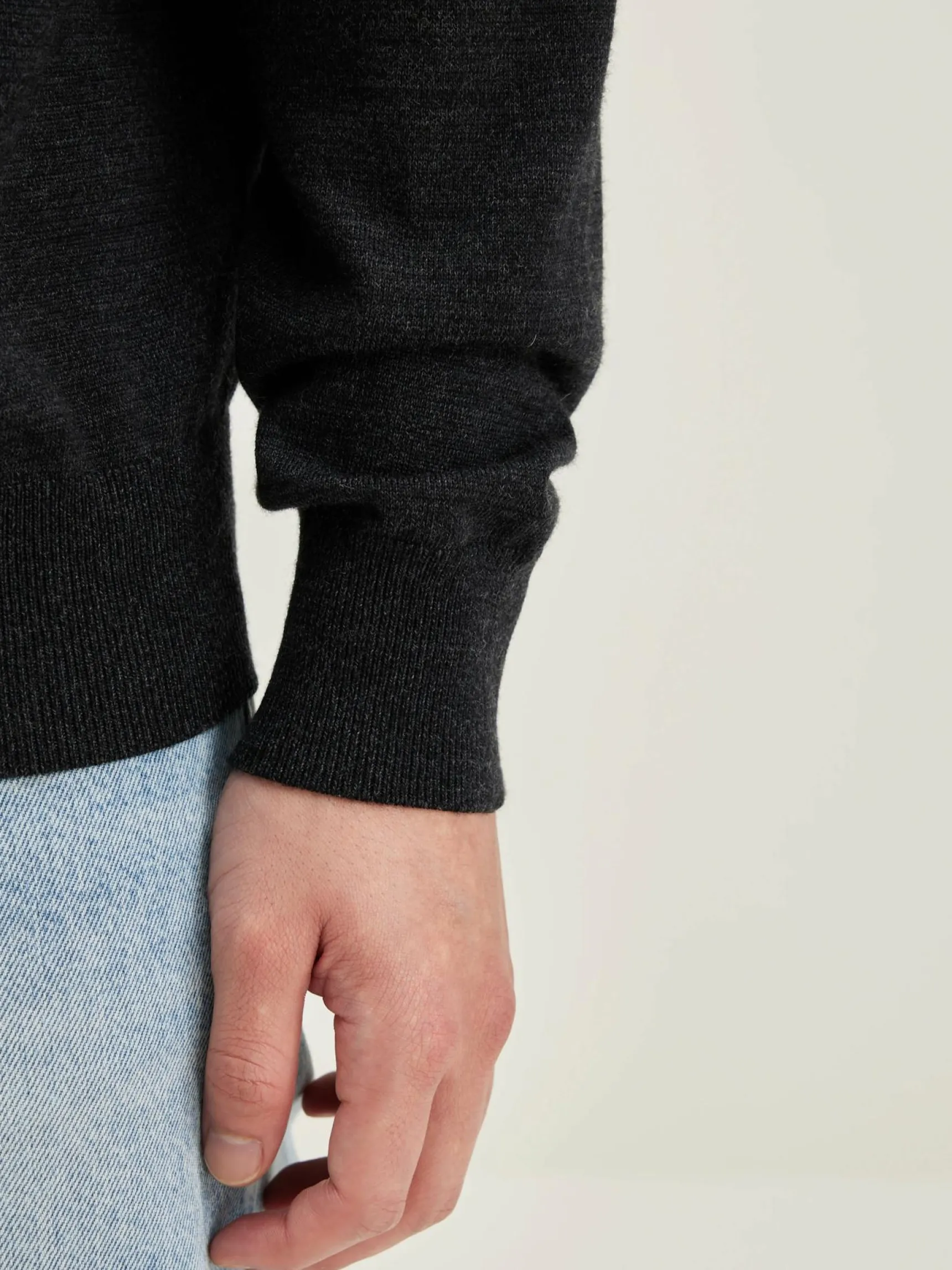 dilliv-ronde-hals-trui-zflMUnQU-5.webp Outlet Bellerose Dilliv Ronde Hals Trui Off Black