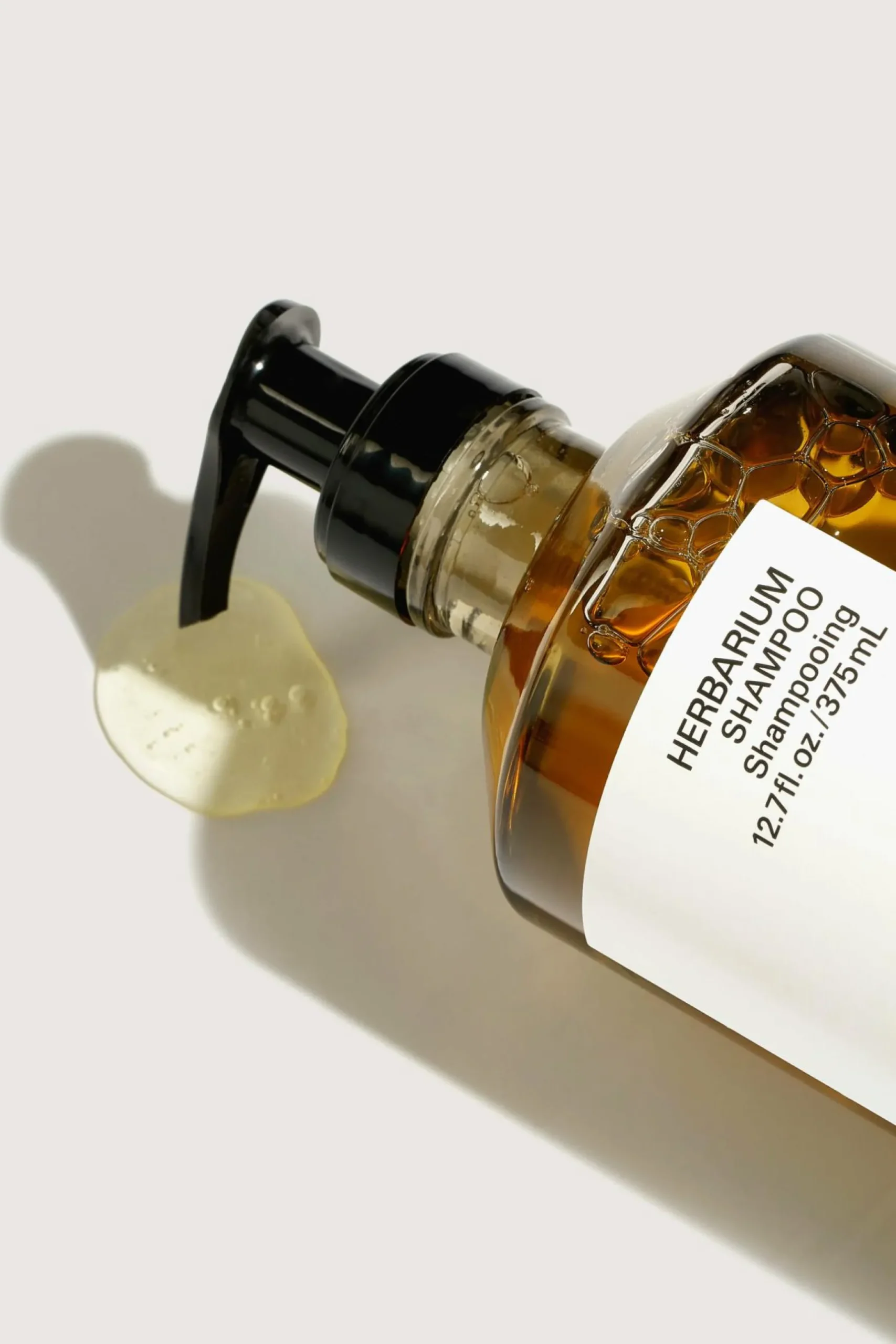 frama-herbarium-shampoo-JkrckHLK-3.webp Best Frama Herbarium Shampoo