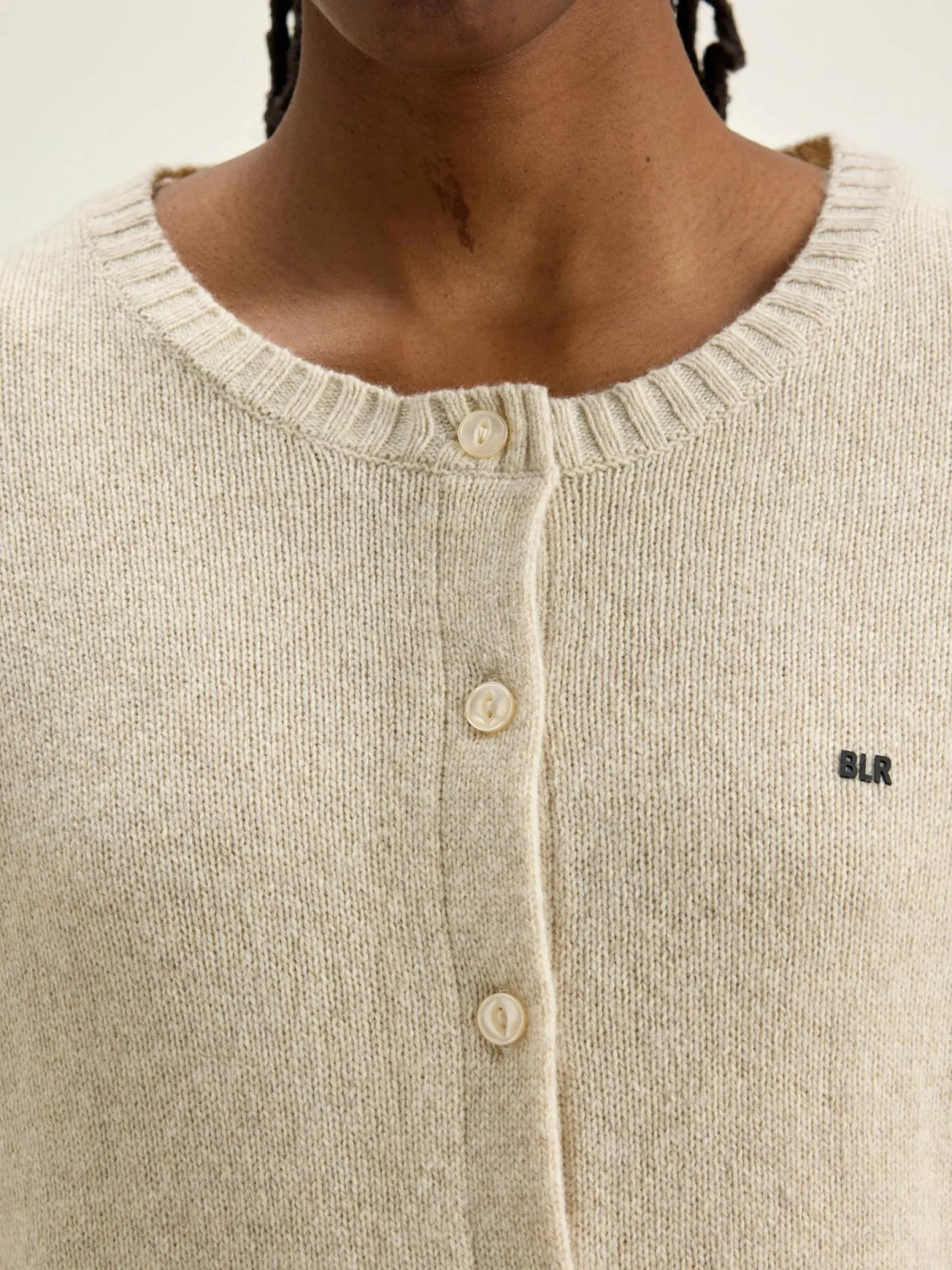 giwes-ronde-hals-cardigan-EFQGhcAa-4.webp Outlet Bellerose Giwes Ronde Hals Cardigan Sugarcane