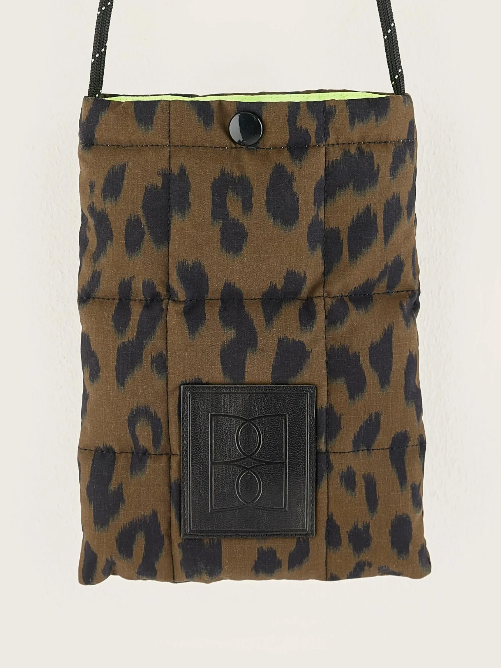 halo-telefoontas-UqxeWlip-4.webp Discount Bellerose Halo Telefoontas Coffee