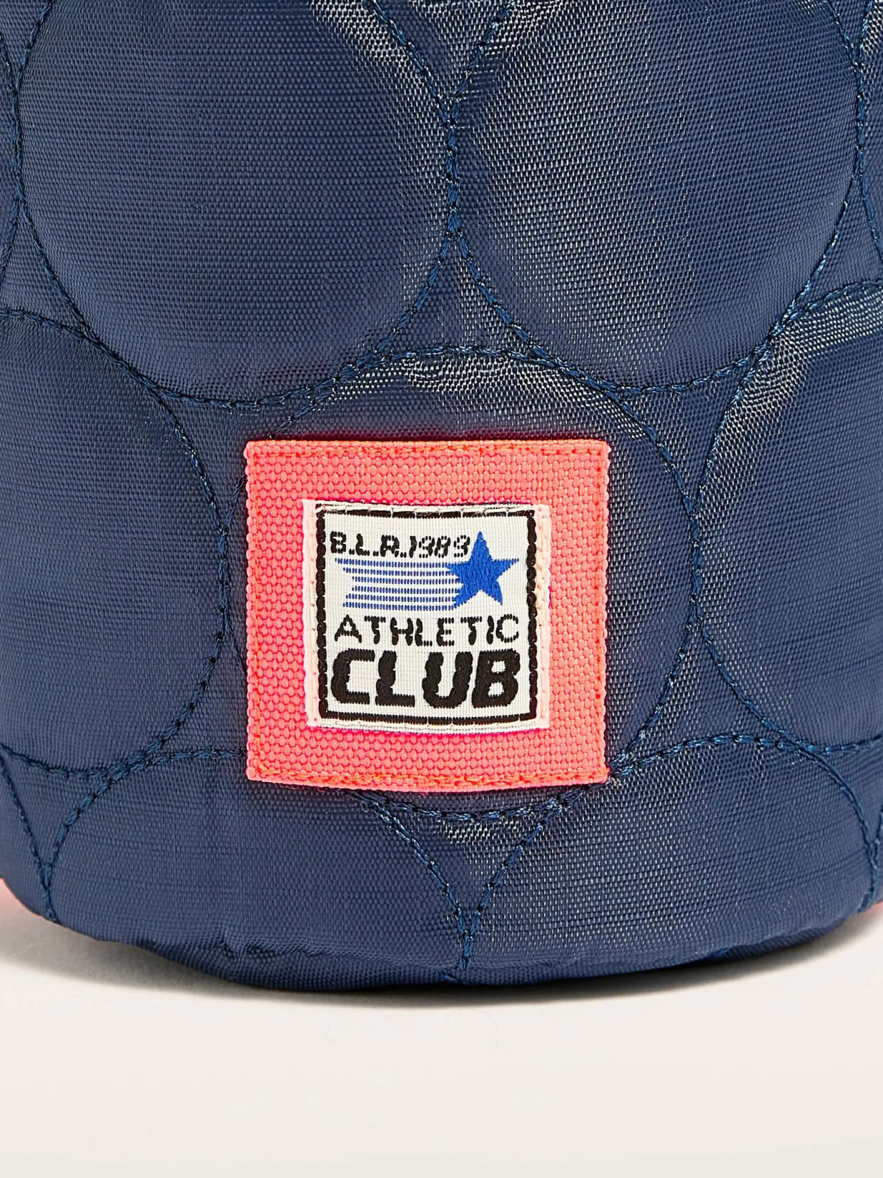 hevian-flessendrager-UWZQfvCm-5.webp Hot Bellerose Hevian Flessendrager