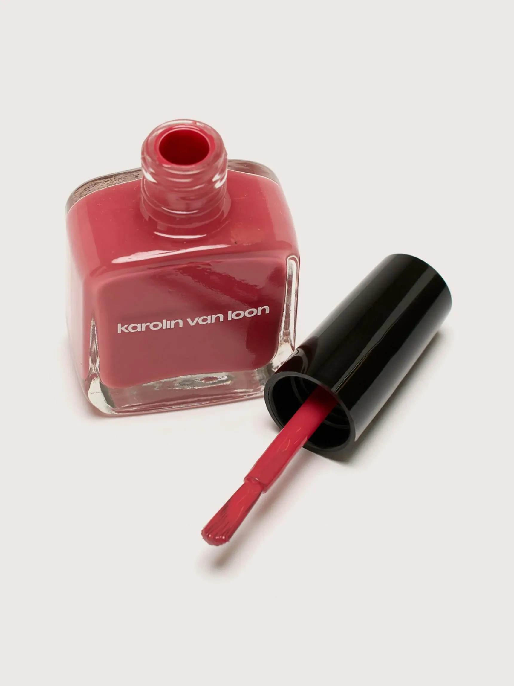 karolin-van-loon-38-framboise-KbwgDNwf-2.webp Clearance Karolin Van Loon 38 Framboise Rose Nagellak