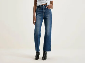 Clearance Levi's® Ribcage Straight Ankle Jeans