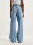 levis-ribcage-wide-leg-jeans-BQsvtqJy-0.webp