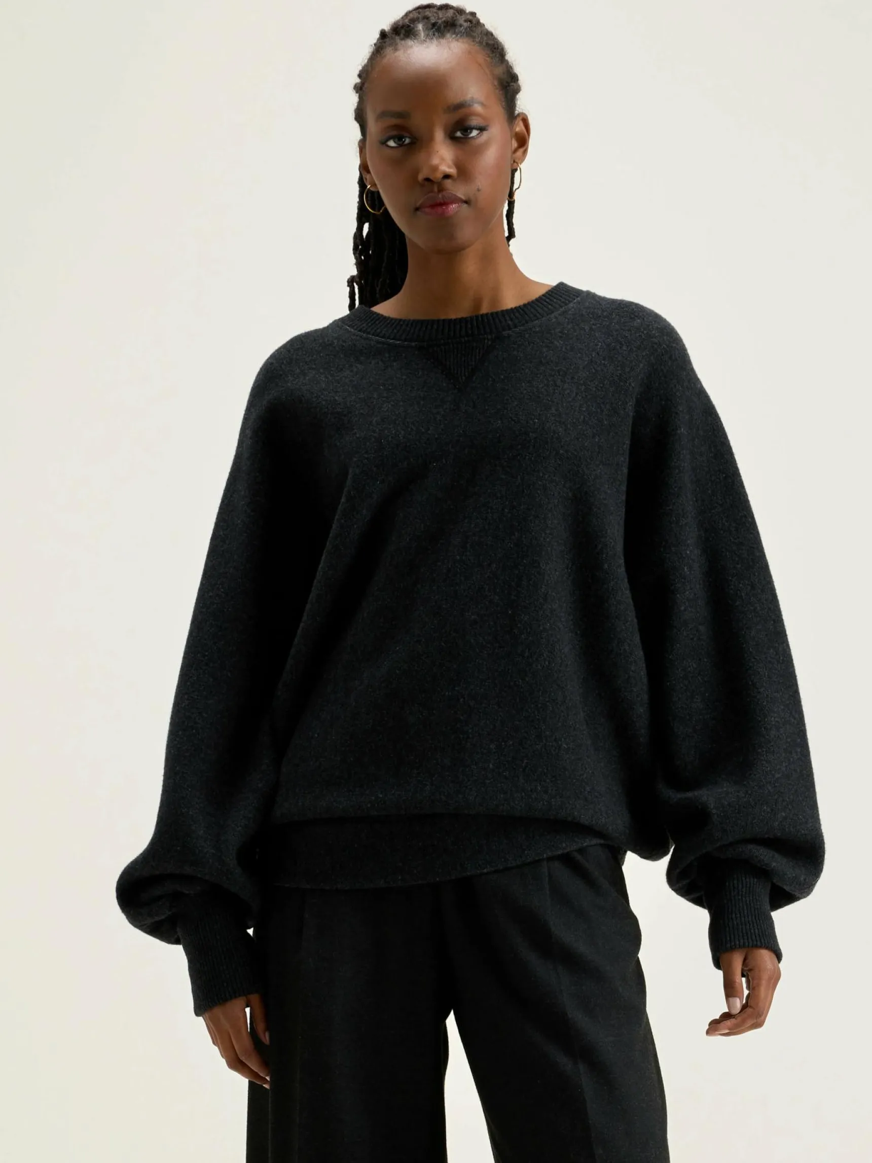 milos-ronde-hals-sweatshirt-uEWNJdJj-1.webp Hot Bellerose Milos Ronde Hals Sweatshirt Off Black