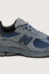 new-balance-2002r-voor-mannen-qqFgIwjz-0.webp