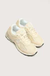 new-balance-2002r-voor-vrouwen-UKhnmOJN-0.webp
