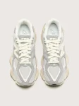 new-balance-9060-voor-vrouwen-jWESgYxQ-0.webp