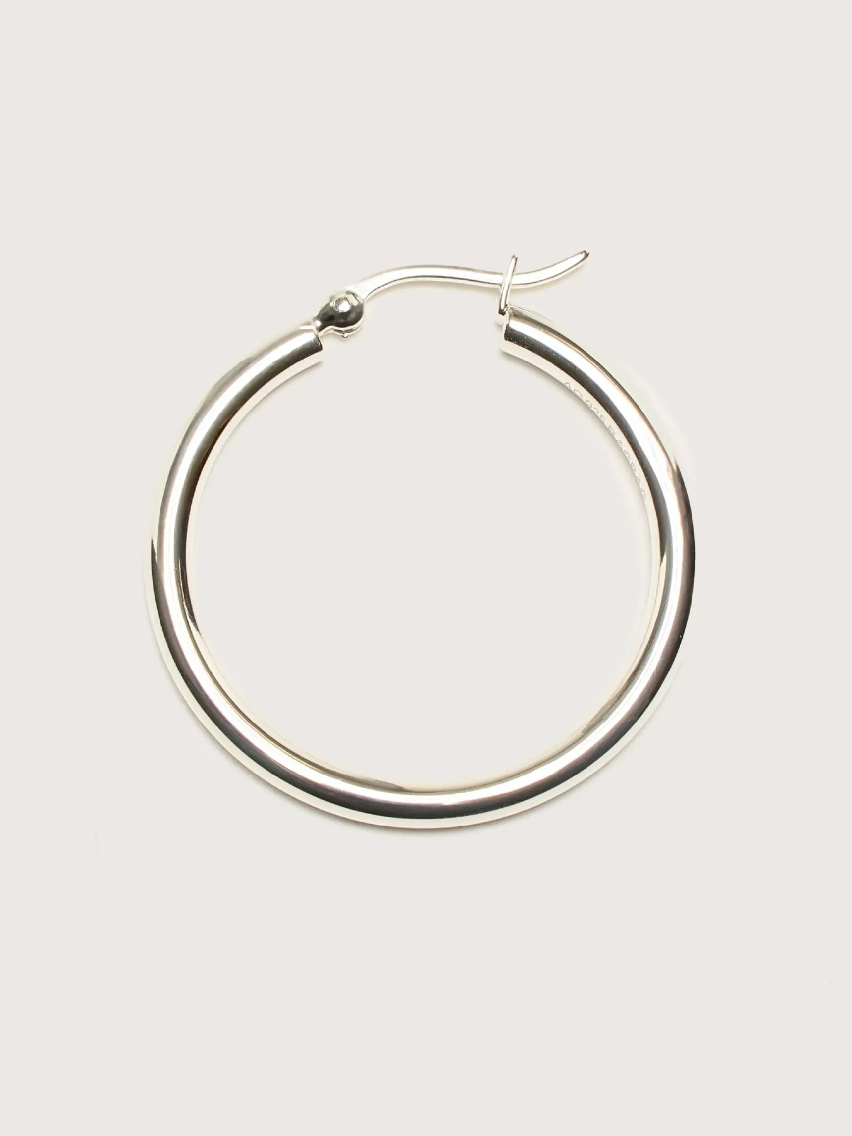 ragbag-oda-grote-zilveren-oorr-seNQjqEO-2.webp New Ragbag Studio RAGBAG Oda Grote Zilveren Oorringen