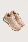 saucony-progrid-triumph-4-cs-v-BySNhifL-0.webp