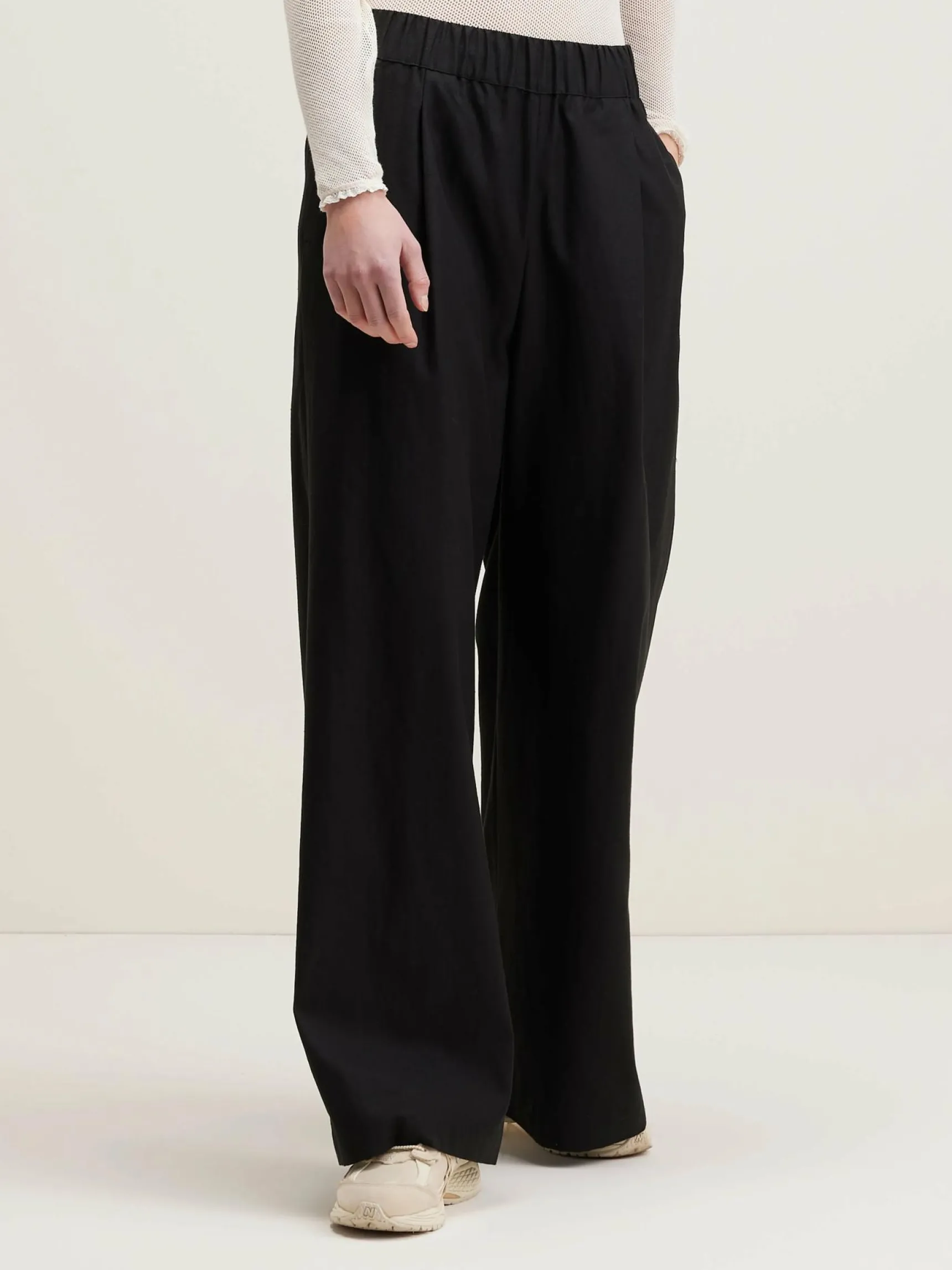 vezza-rechte-wijde-broek-hEndsZWY-2.webp Sale Bellerose Vezza Rechte Wijde Broek Black Beauty