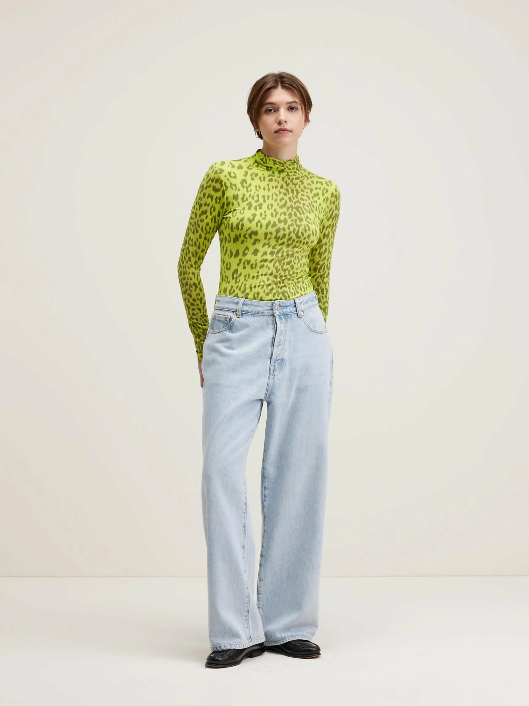 vinny-t-shirt-met-rolkraag-iGYXSDHa-2.webp Online Bellerose Vinny T-shirt Met Rolkraag Fluo